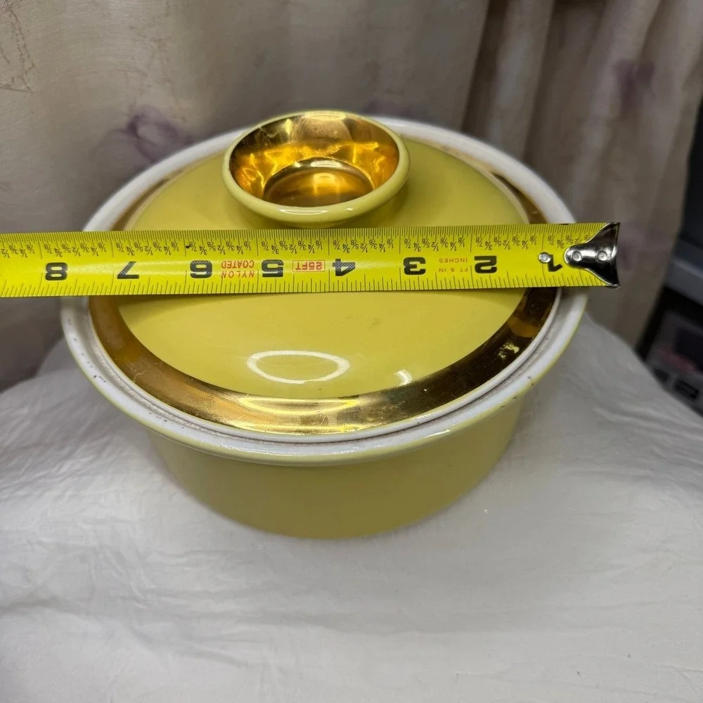 Vintage Mid‎ Century Yellow Ceramic Covered Casserole Dish Gold Trim MCM Lidded